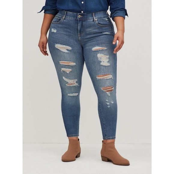 torrid Denim - TORRID Bombshell Skinny High Rise Distressed Jeans Size 20 Tall